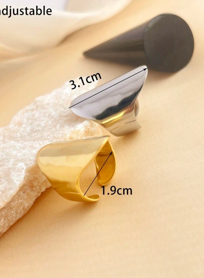 إيكوال طقم مكون من خاتمين نسائي من الاستانلس ستيل باللونين الفضي والذهبي بمقاس موحد - Image 4