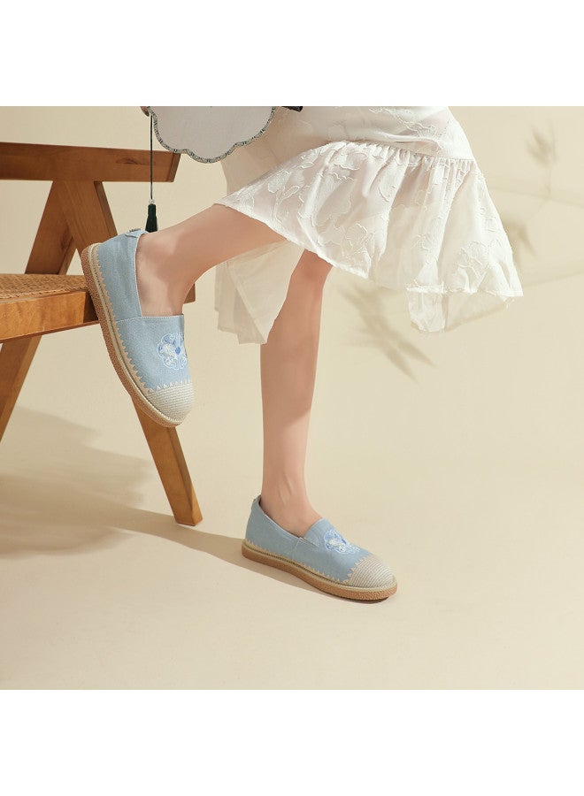 SAFIYA Saturday's Spring And Autumn Fashion New Chinese-style Fisherman Shoes For Women, Embroidered Slip-on Flats, Women's Commuter Shoes - Image 3