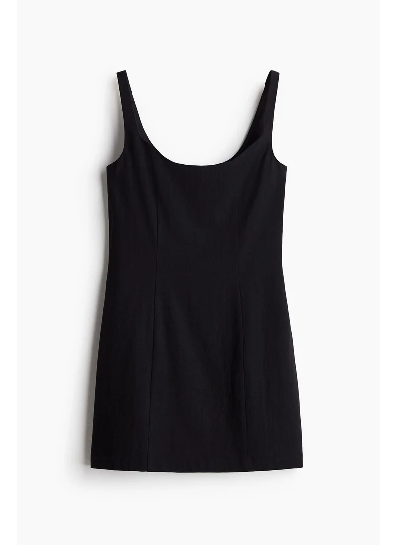 H&M Fitted mini dress