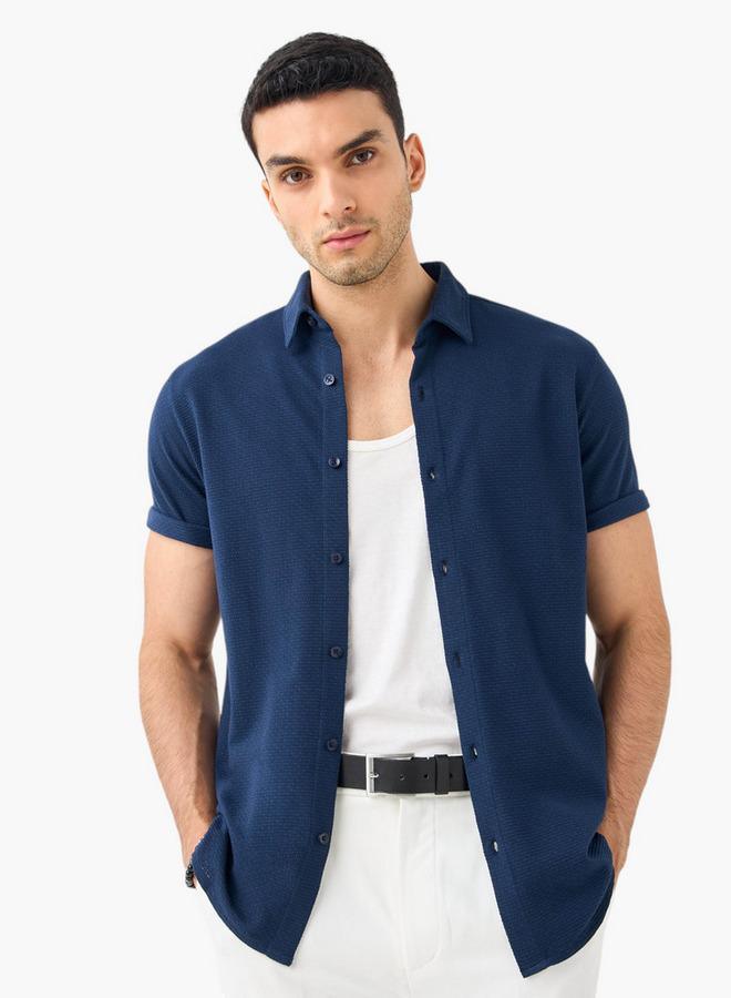 ايكونيك قميص بارز الملمس بأكمام قصيرة وأزرار إغلاق من آيكونيك - Image 1