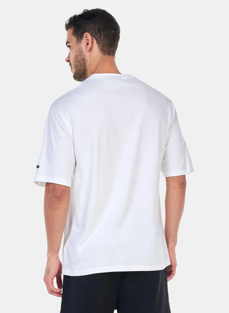 NEW ERA Men's NBA Chicago Bulls Infill Graphic T-Shirt