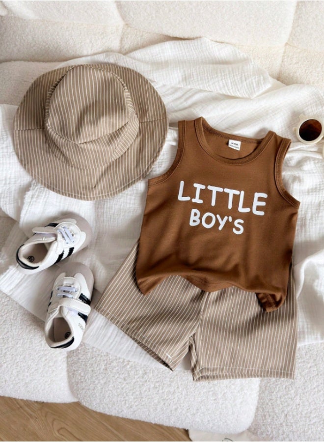 طقم صيفي للأطفال الأولاد 3 قطع – بلوزة بدون أكمام بطباعة Little Boy’s مع شورت مخطط وقبعة شمس – ملابس كاجوال للأطفال (2–3 سنوات) - Image 5