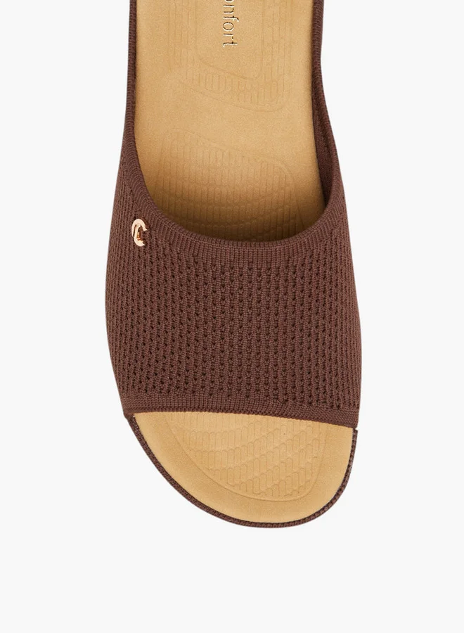لو كونفورت Flyknit Textured Slip-On Comfort Sandals