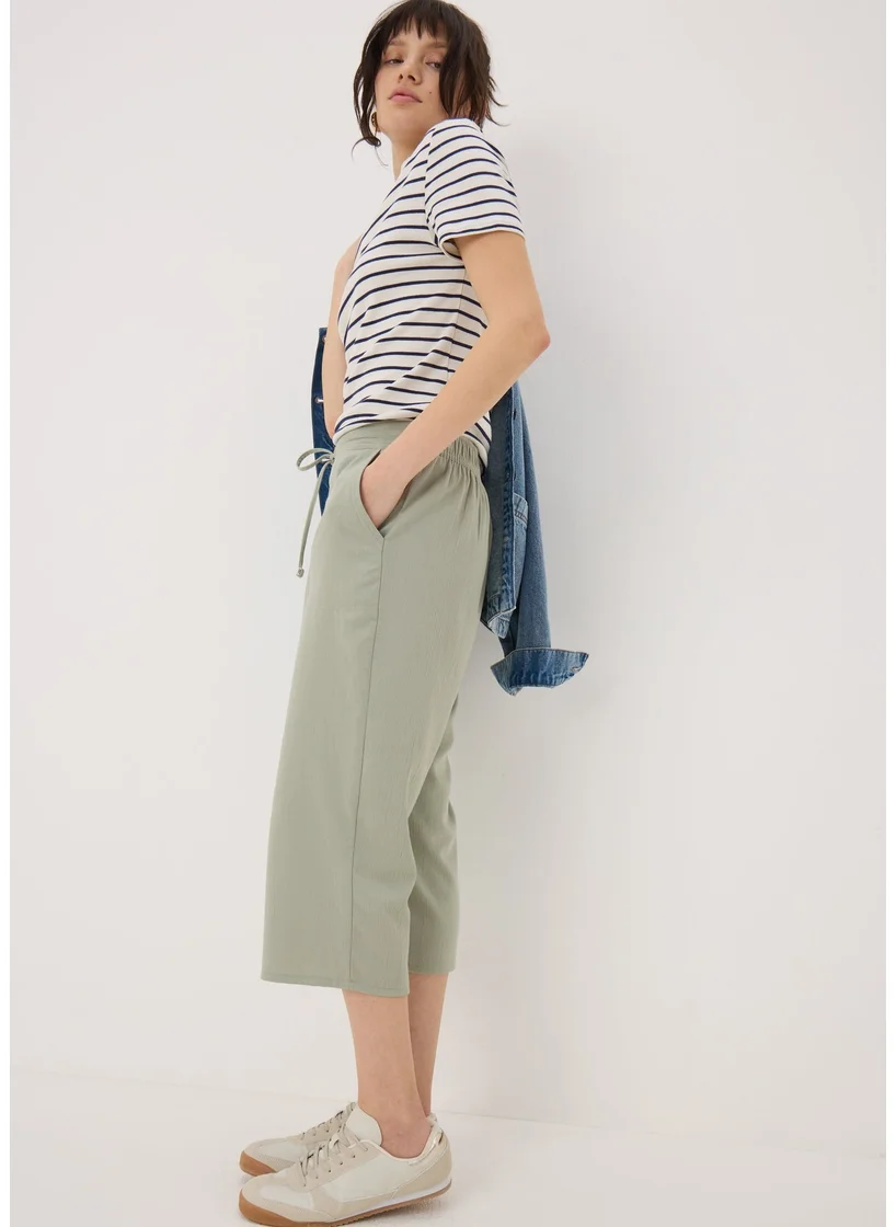 Matalan Beige Clipper Cropped Trousers
