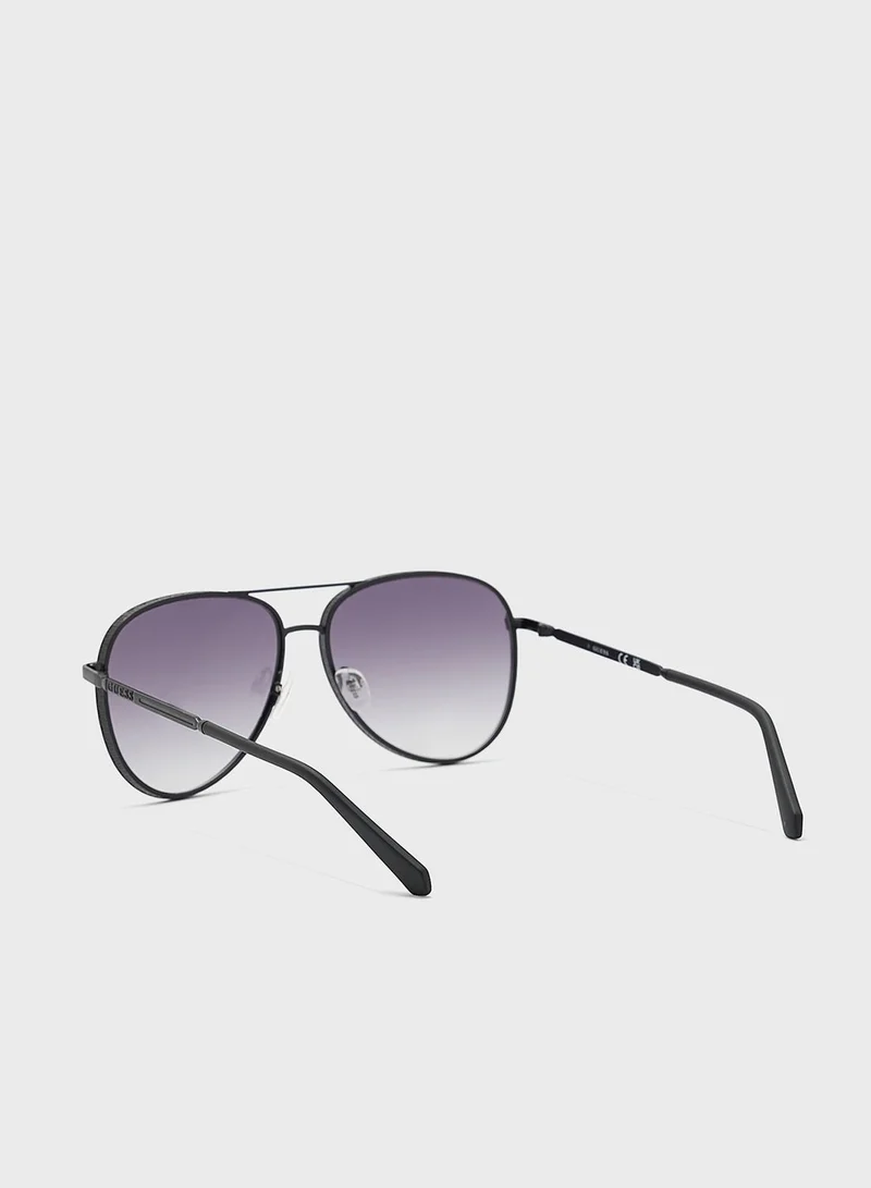 GUESS Round Sunglasses