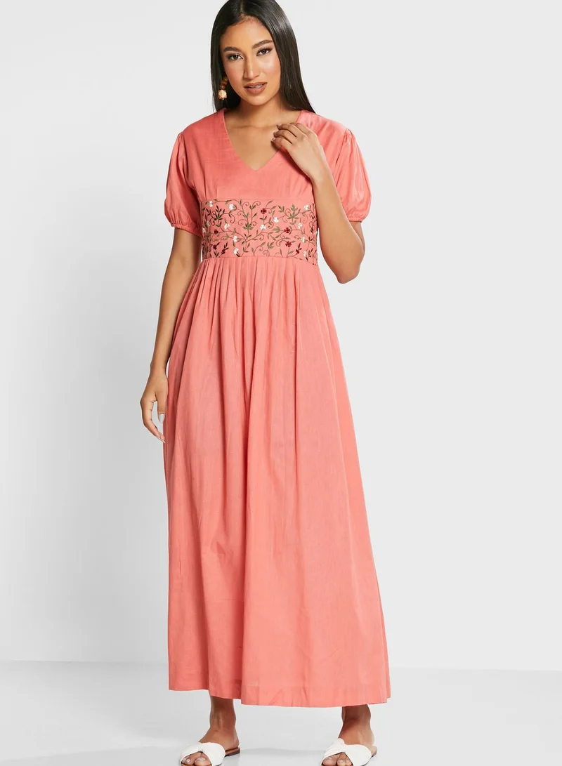 Devoiler Puff Sleeve Pleated Dress