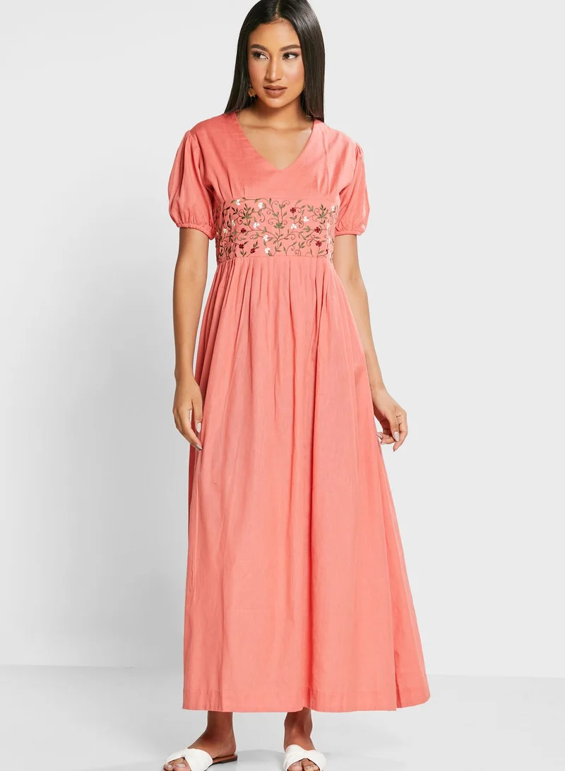 Devoiler Puff Sleeve Pleated Dress