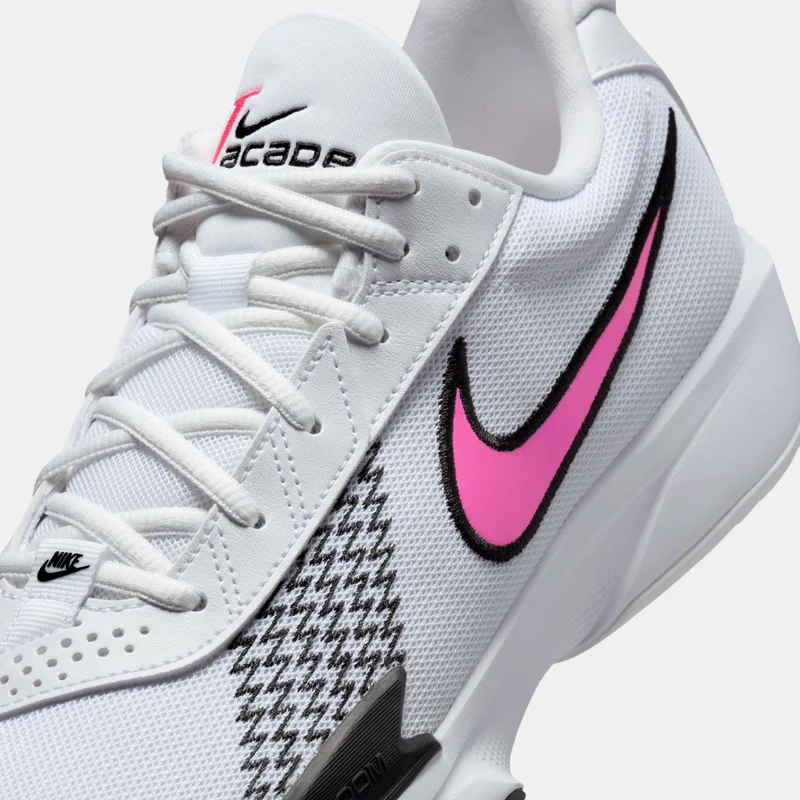Nike Men's G.T. Cut Academy Basketball Shoes