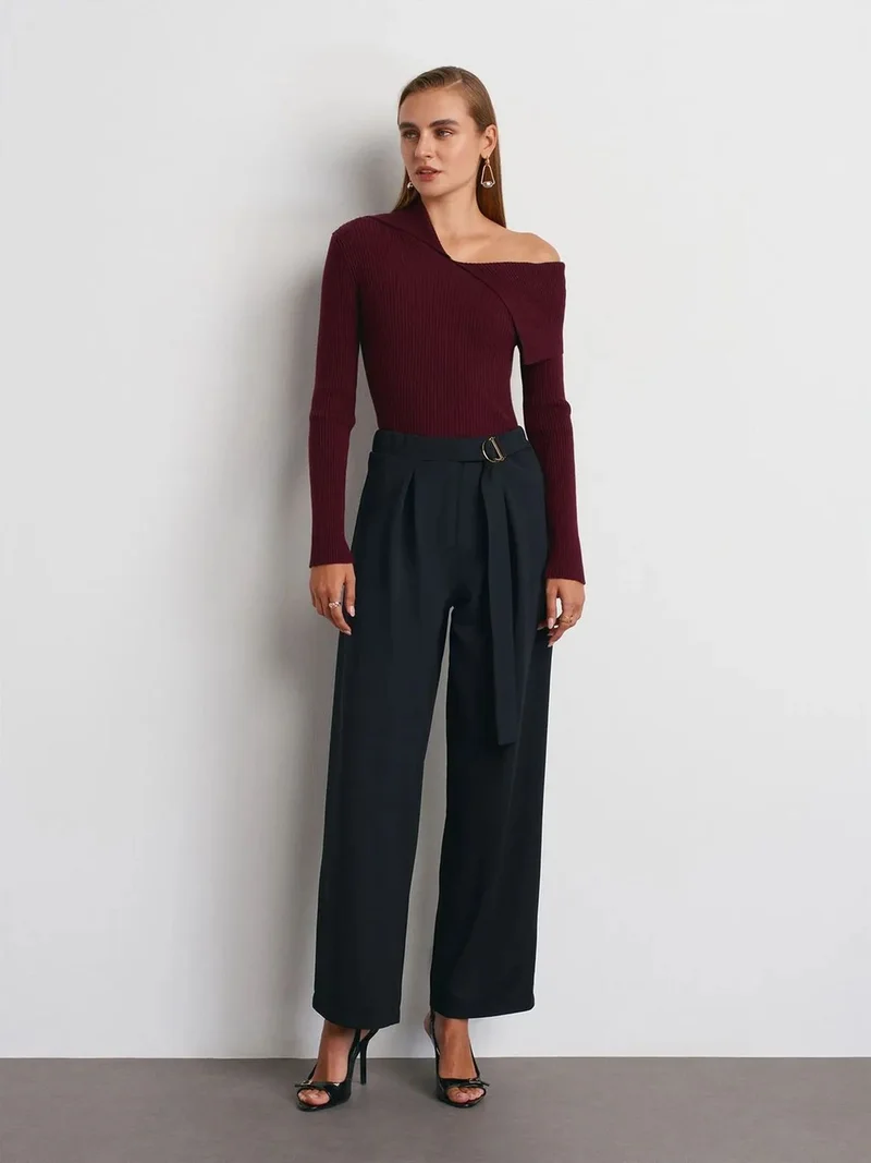 ديلفين DILVIN High-Waist Wide-Leg Crepe Trousers