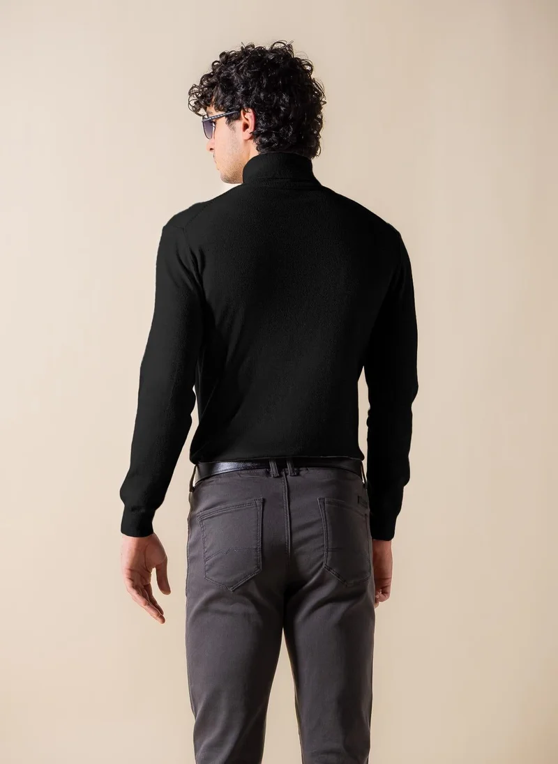 SHAPES FINE KNIT TURTLE-NECK SWEATER