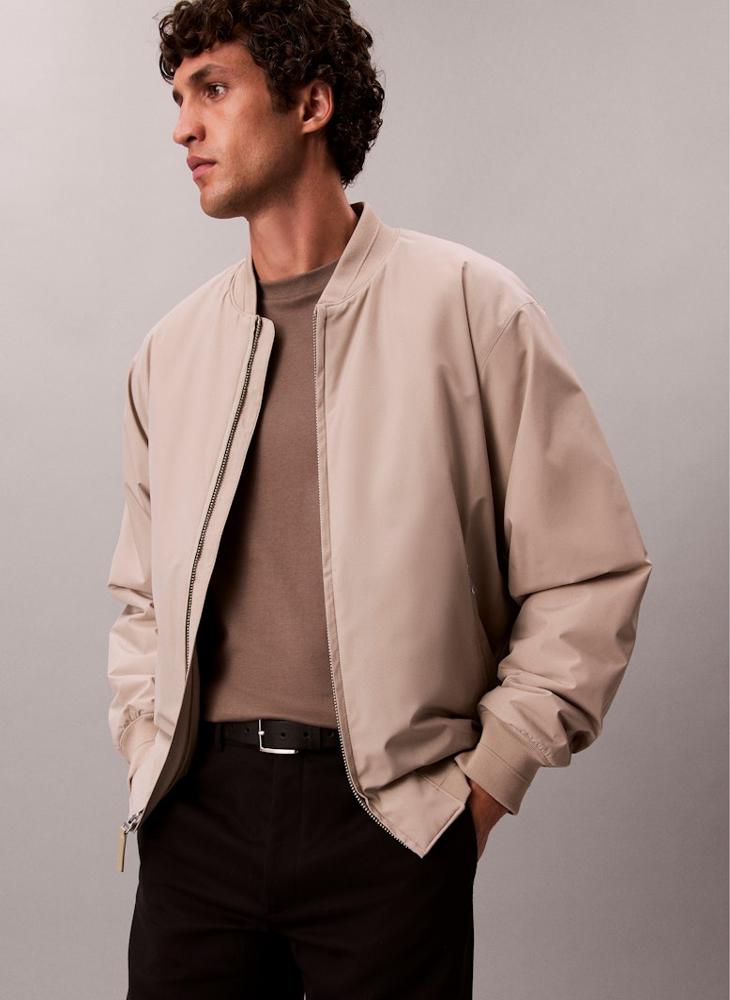 كالفن كلاين تيشيرت بأكمام طويلة وياقة دائرية من نسيج الإنترلوك - Image 3