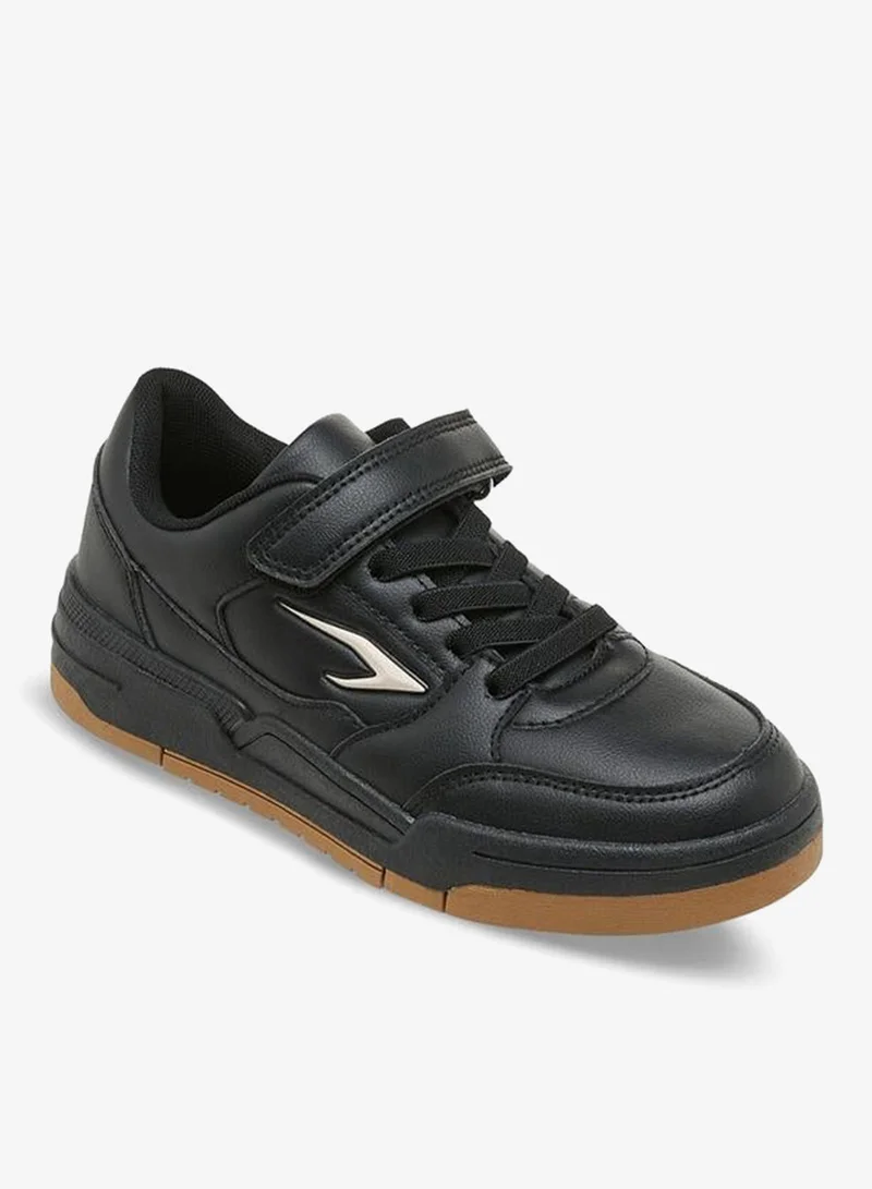 داش Boys Hook And Loop Ankle Sneakers