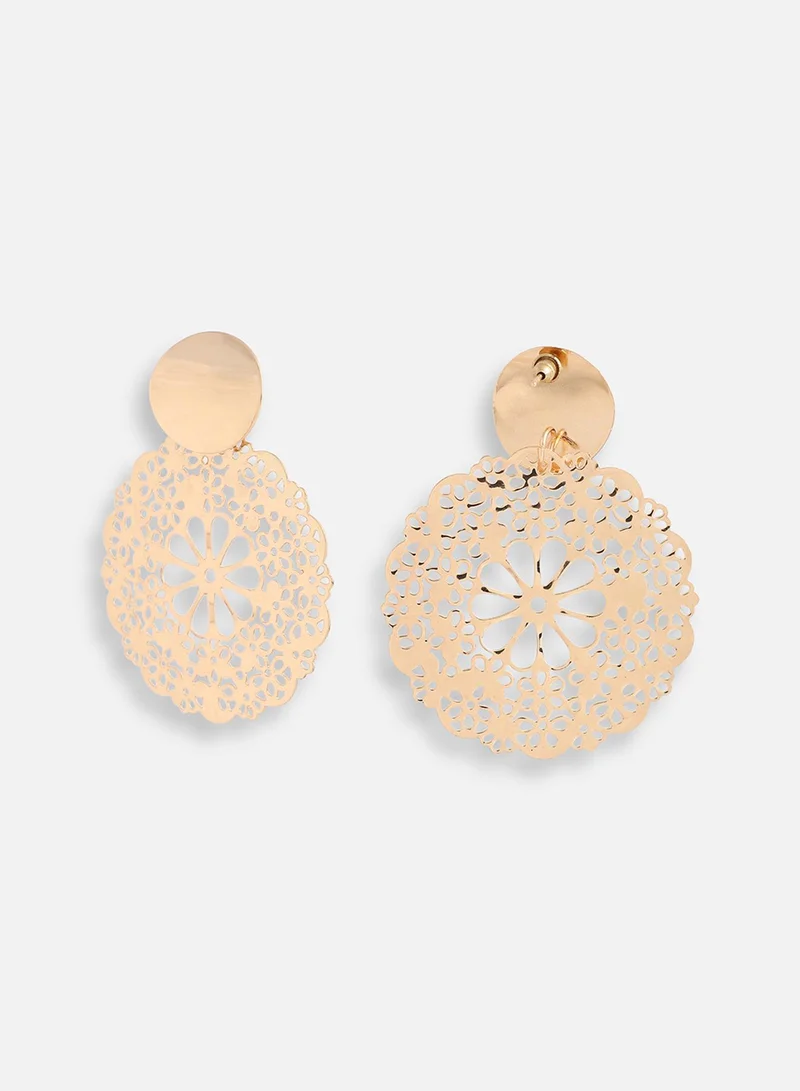 سوهي حلق مصمم للحفلات مطلي بالذهب