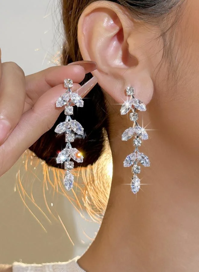 تايك تو Take Two Zircon Flower Drop Earrings