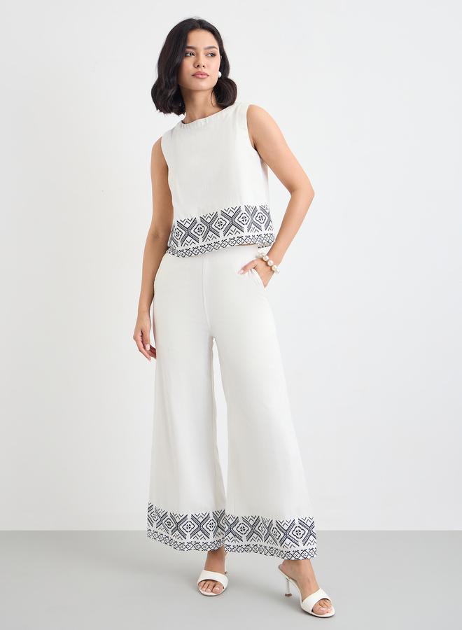 Styli Women Border Print Sleeveless Top and Pants Co-Ords - Image 2