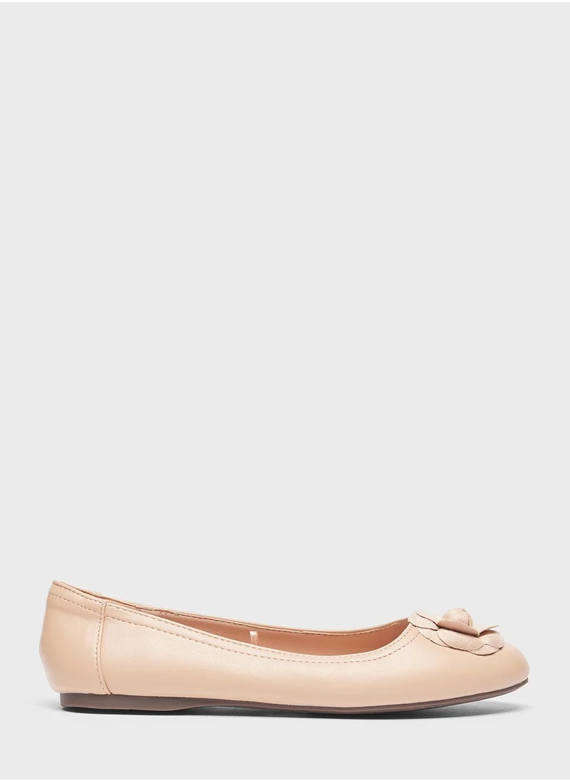 Celeste Bow Detail Ballerina