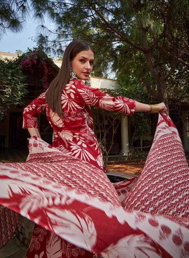 SASSAFRAS SASSAFRAS Maroon Floral V-Neck Kurta with Pencil Pants and Dupatta Set
