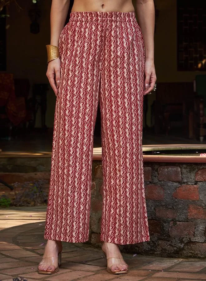 SASSAFRAS SASSAFRAS Maroon Floral V-Neck Kurta with Pencil Pants and Dupatta Set
