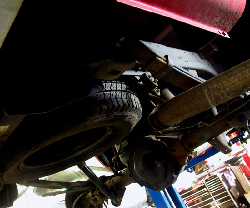 3M طلاء تحتاني مطاطي من 3M بجودة احترافية، مقاوم للتآكل والماء ورذاذ الملح، 03584، 16 أونصة بخاخ - Image 4