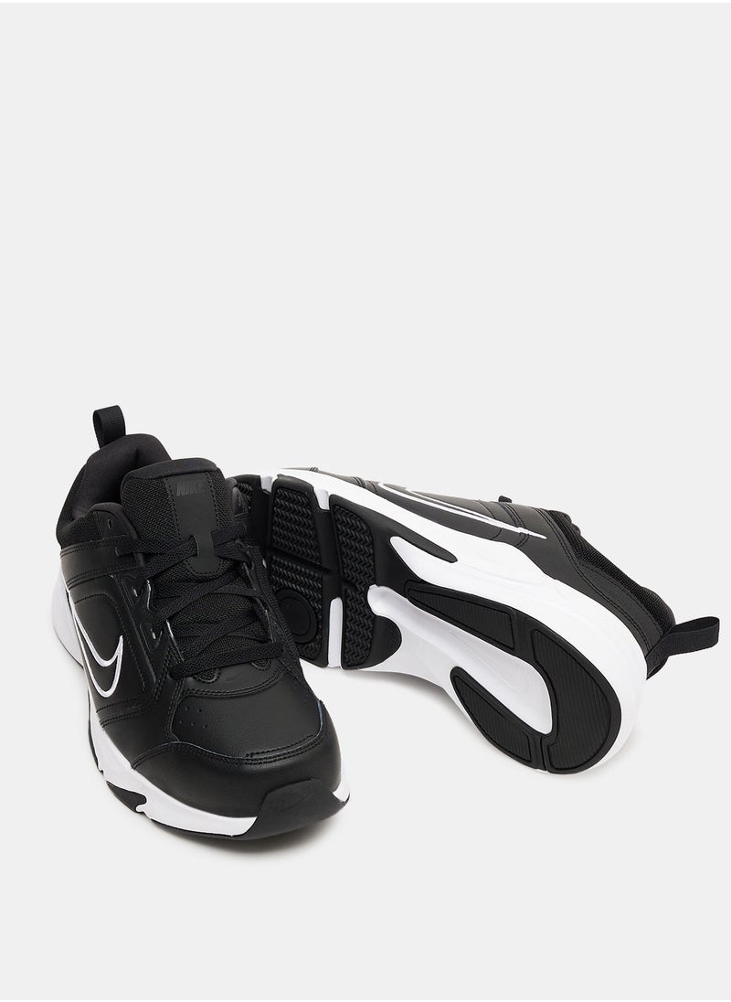 Nike - Defy All Day 4E Training Shoes - Image 1