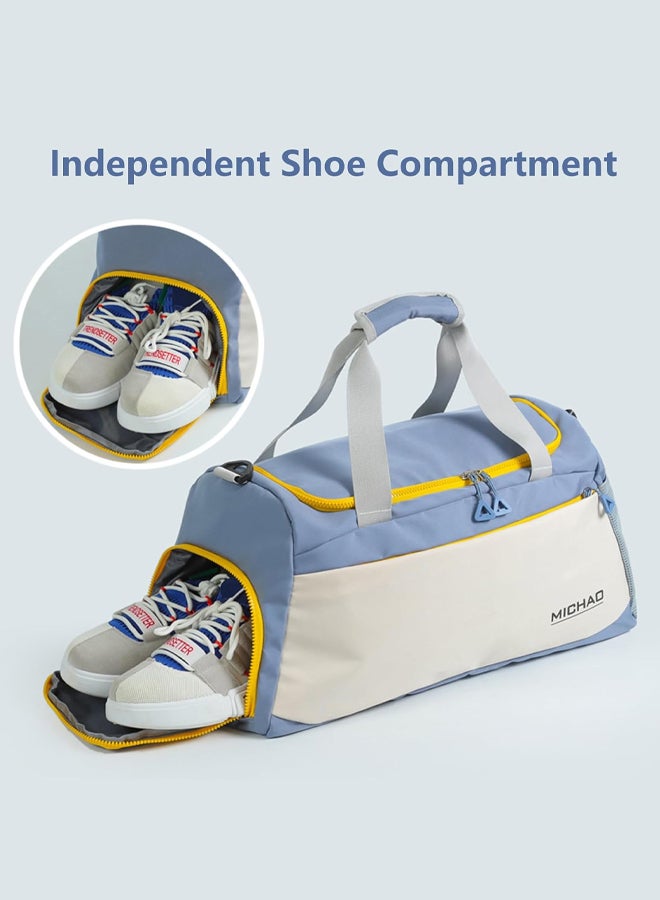 مي تشاو حقيبة رياضية نسائية من النايلون، حقيبة كتف وعبر الجسم مع عجلات، حقيبة يد بسعة كبيرة، تصميم متعدد الجيوب، مقاومة للماء، مع قسم للأحذية، جيوب للفصل بين الجاف والرطب، حقيبة للصالات الرياضية والاستخدام اليومي والسفر - Image 3