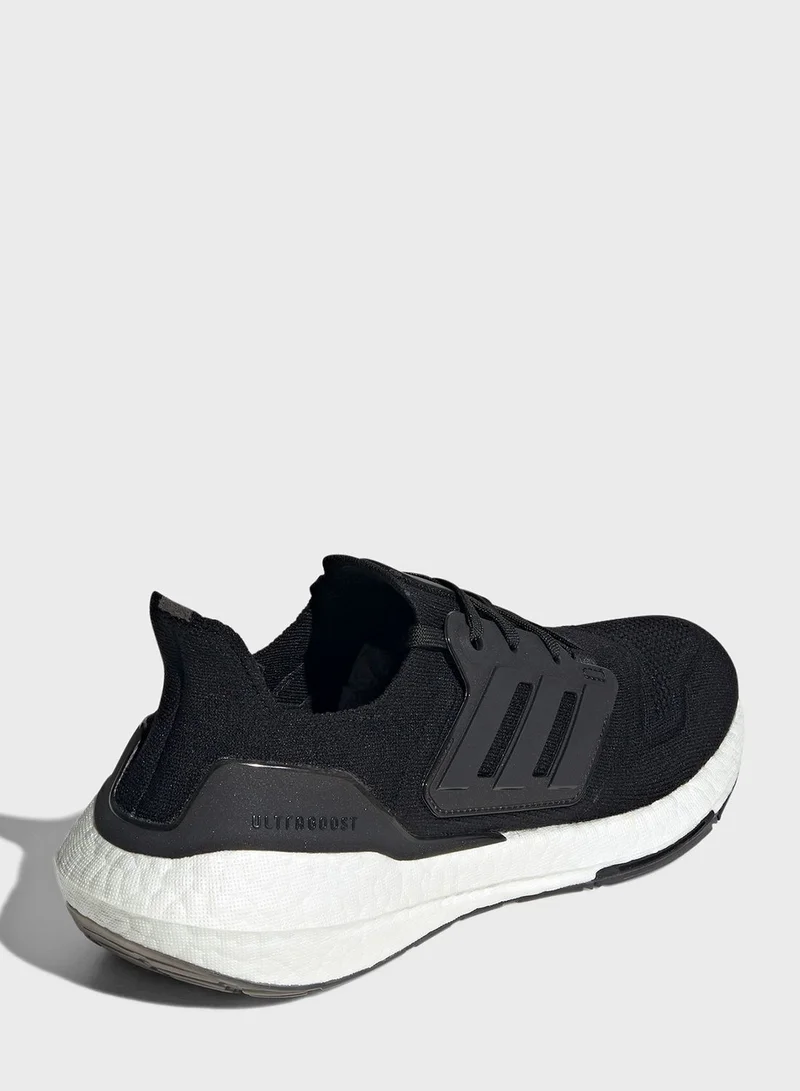 Adidas Ultraboost 22
