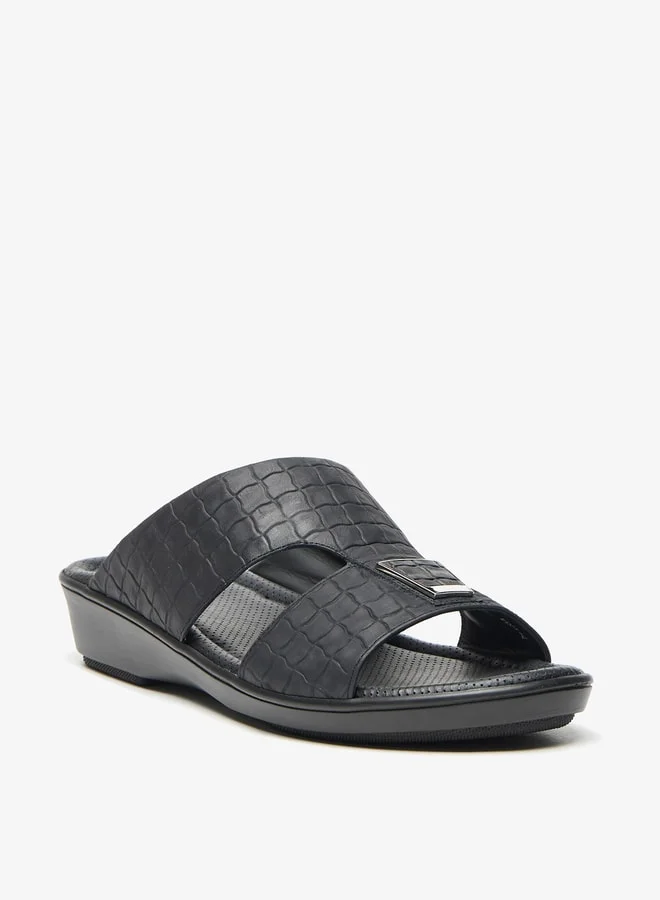 ال بي ال من شو اكسبرس Mens Textured Slip-On Arabic Sandals With Metal Accent