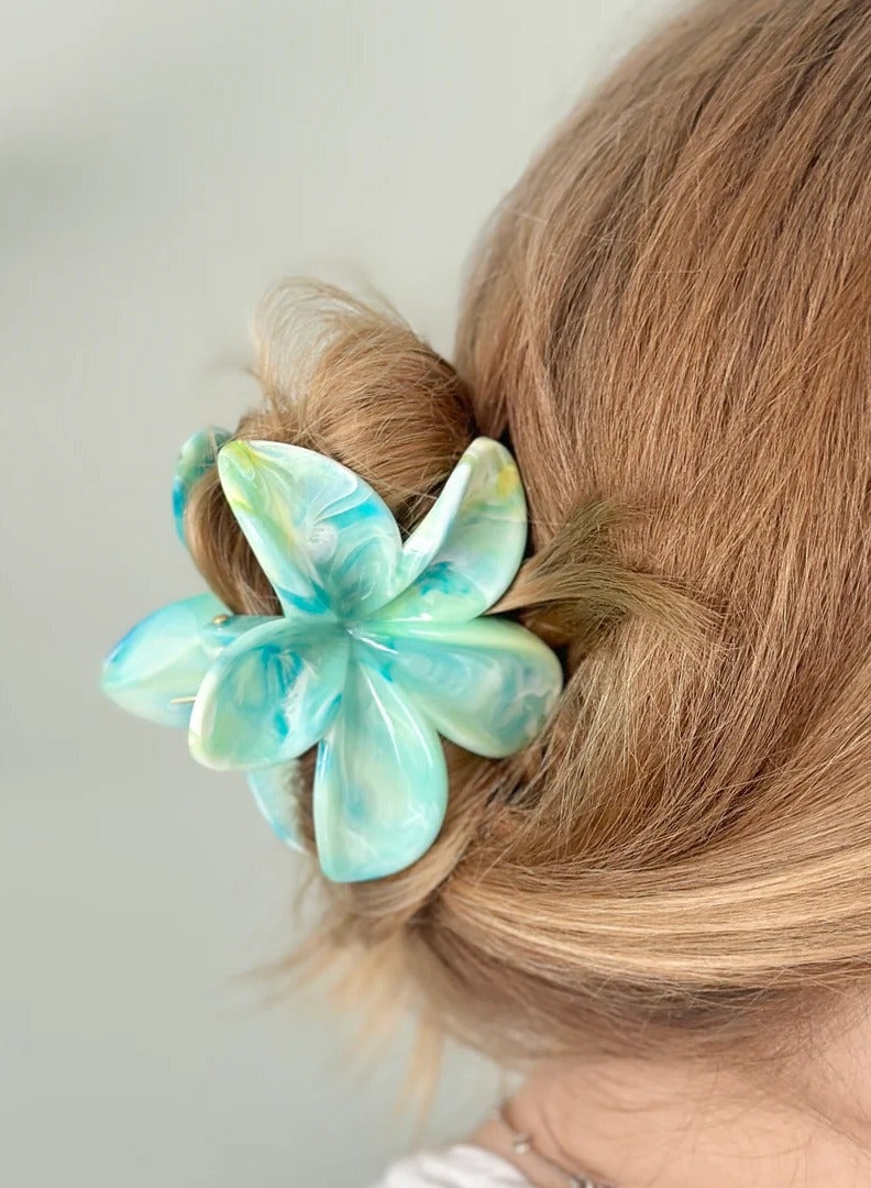 Beautify 6Pcs Flower Hair Claw Clips for Thick and Thin Hair, Large Marble Textured Hair Clips for Women and Girls, Hawaiian Plumeria Strong Hold Nonslip Hair Clamps, Beach Tropical Hair Clips, Elegant Hair Accessories, Ideal for Travel and Vacation, Holiday Gift Set (Multicolors) - Image 3