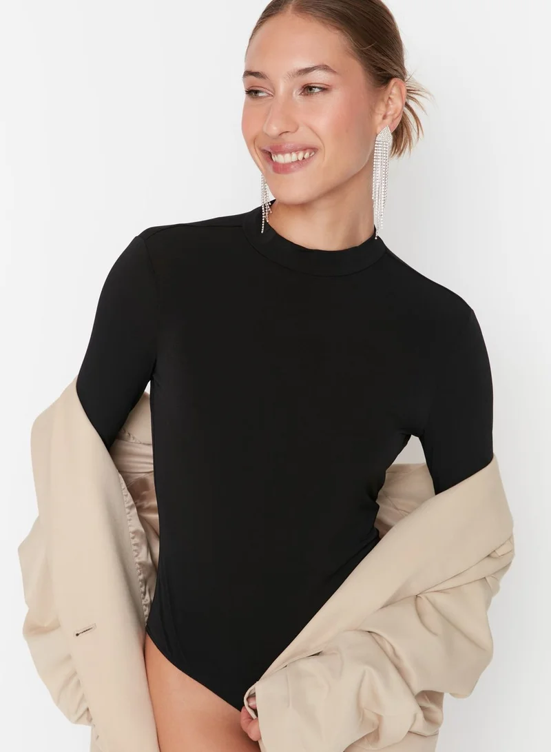 trendyol Back Cut Halter Neck Body