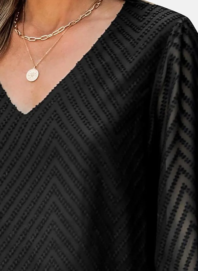 يونيكي Black Textured Long Sleeve V Neck Tunics