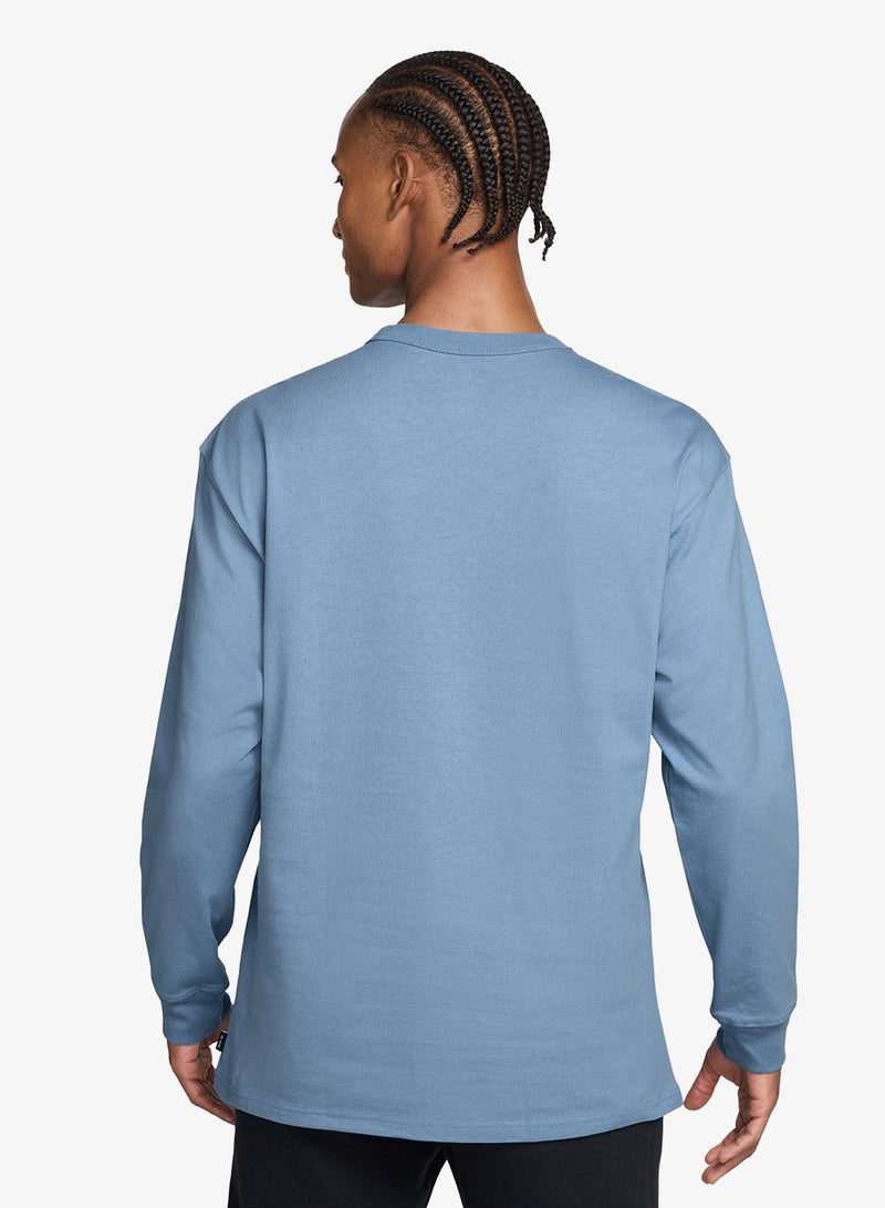 Nike Nsw Premium Essential Sustainable T-Shirt - Image 2