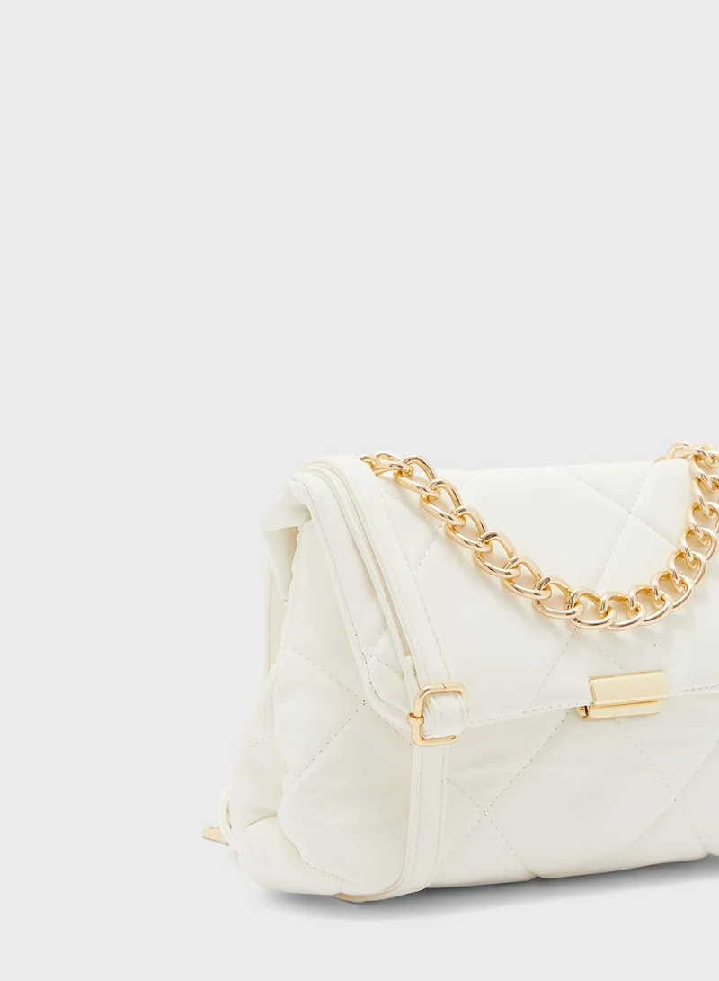 Ginger Quilted Handbagd With Chain Strap
