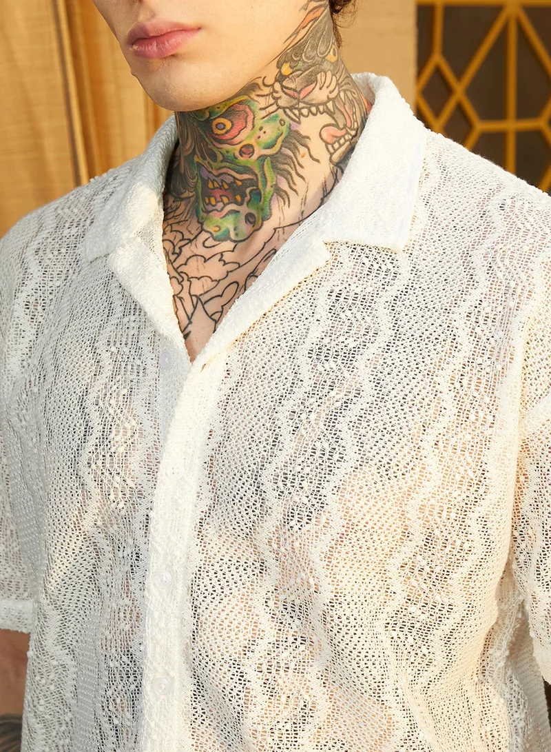 Campus Sutra Campus Sutra Men's Cream White Swirl Open-Knit Resort Shirt For Casual Wear | Cuban Collar | Short Regular Sleeves | Button Closure | Oversized Shirt Crafted With Comfort Fit For Everyday Wear