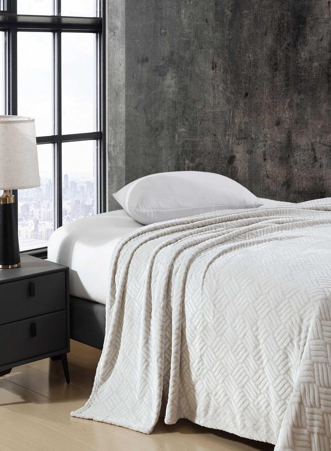 Kenneth Cole - Queen Blanket, Soft Plush Bedding, Cozy Home Decor (Basketweave Tipped Grey, Queen) - Image 2