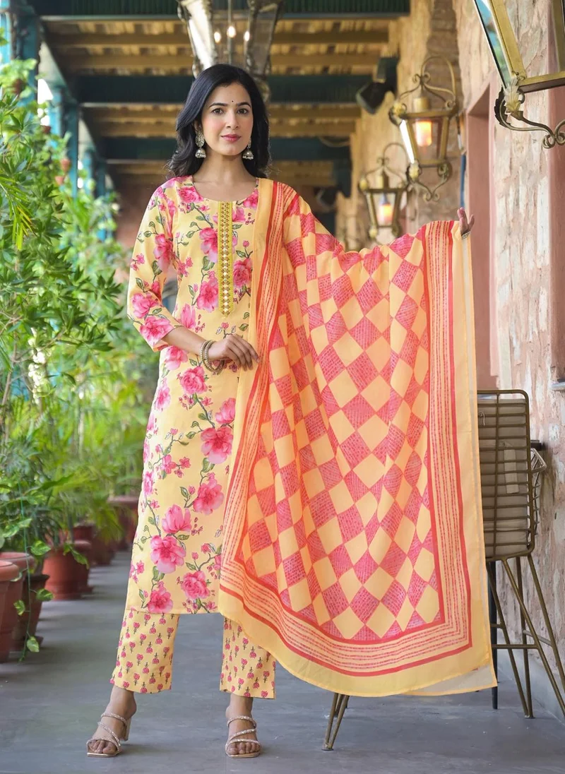ZERESOUQ Yellow Rayon Blend Floral Printed Straight 3-Piece Kurta Set