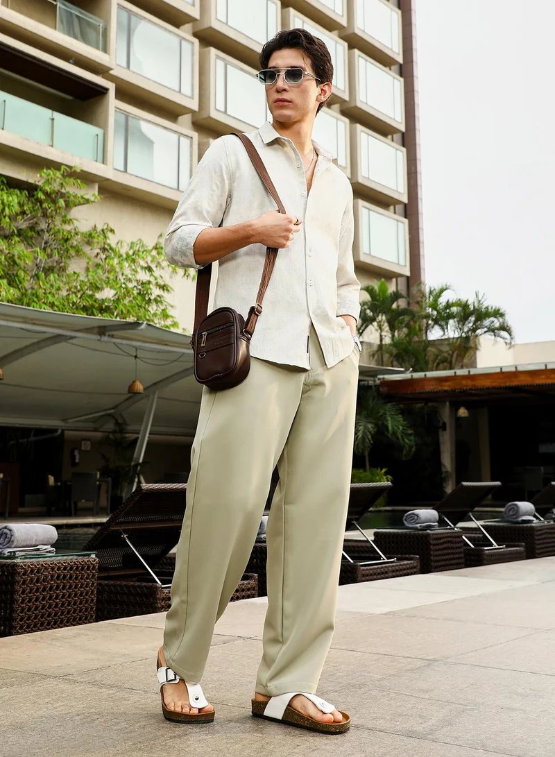 Campus Sutra Lightweight - Solid Relaxed-Chino Trousers