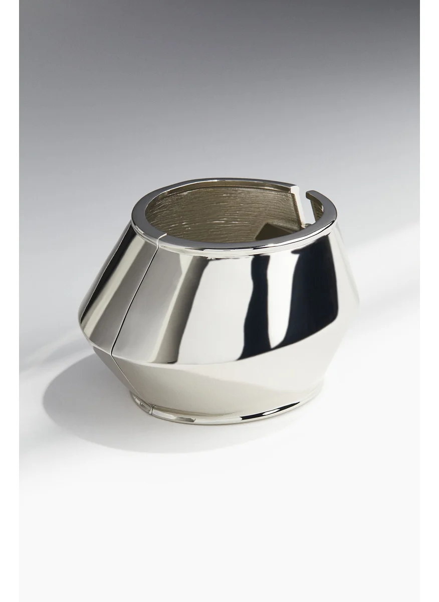 اتش اند ام Chunky Cuff Bracelet