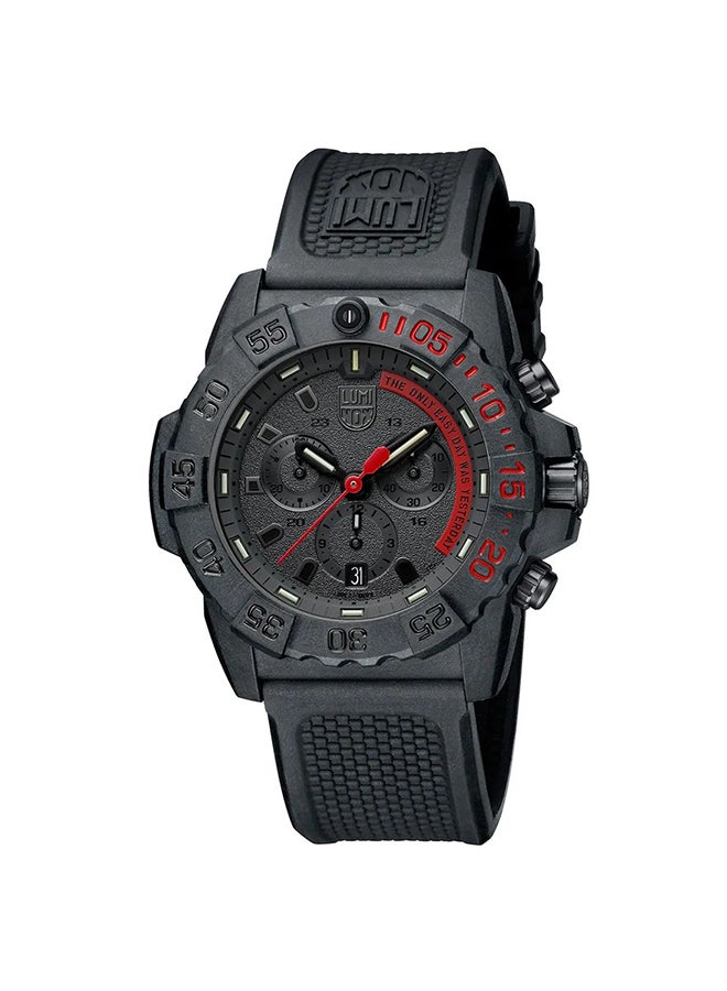 Luminox Men's Chronograph Round Shape Rubber Wrist Watch XS.3581.EY - 45 Mm  - Image 4