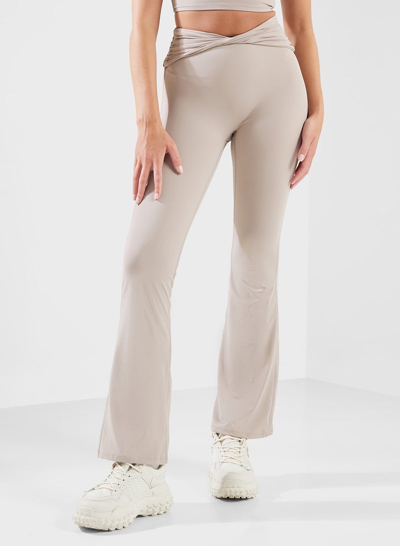 FRWD Seamless Sports Bra & Legging Set - Image 4