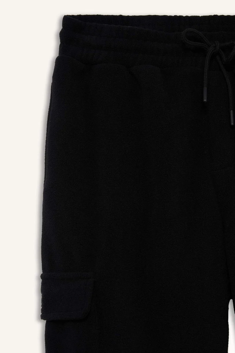 Defacto  Regular Fit Drawstring Waist Fleece Cargo Sweatpants for Men | Best Price UAE