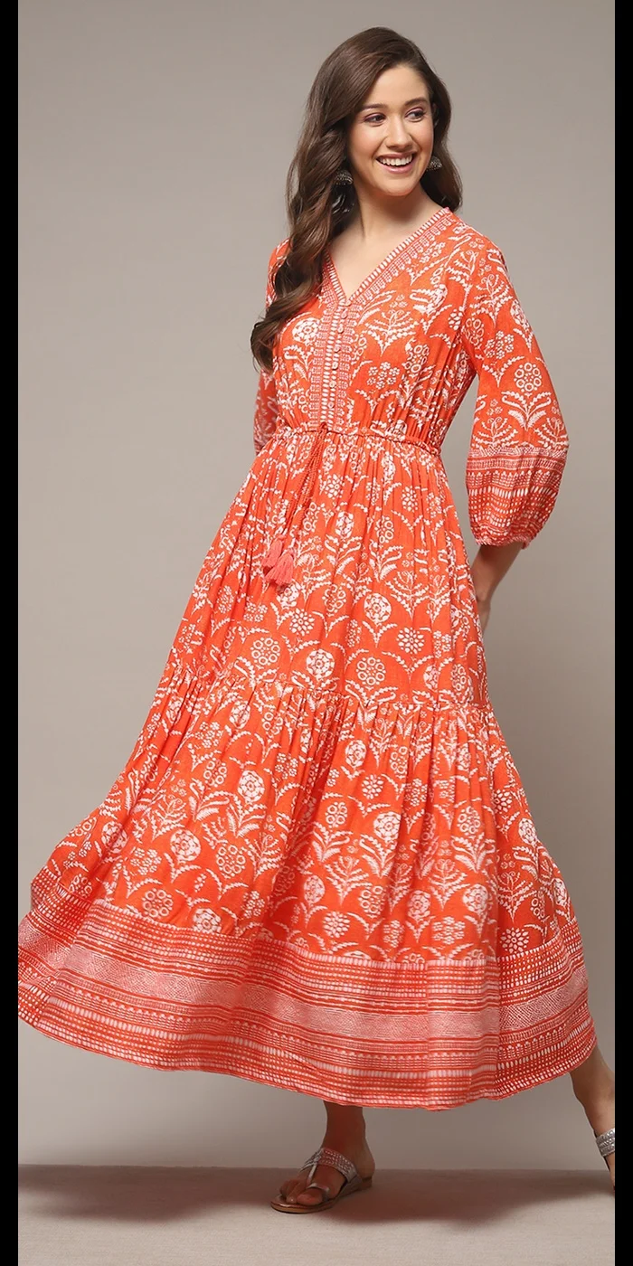 بيبا فستان برتقالي مطبوع بطبقات