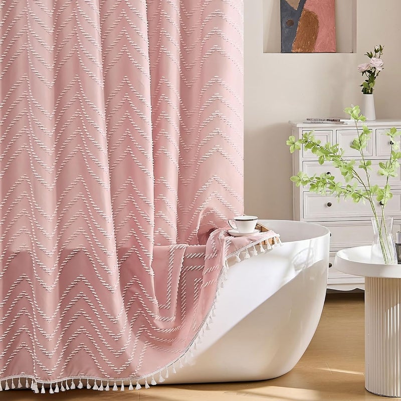 Siiluminisoy ستارة حمام بوهو وردية طويلة جدًا من سيليومينيسوي مع شرابة بيضاء، قماش منسوج لطيف، خطوط شيفرون منقوشة، مقاس 72 × 78، ستارة حمام عصرية أنيقة وبسيطة - Image 1