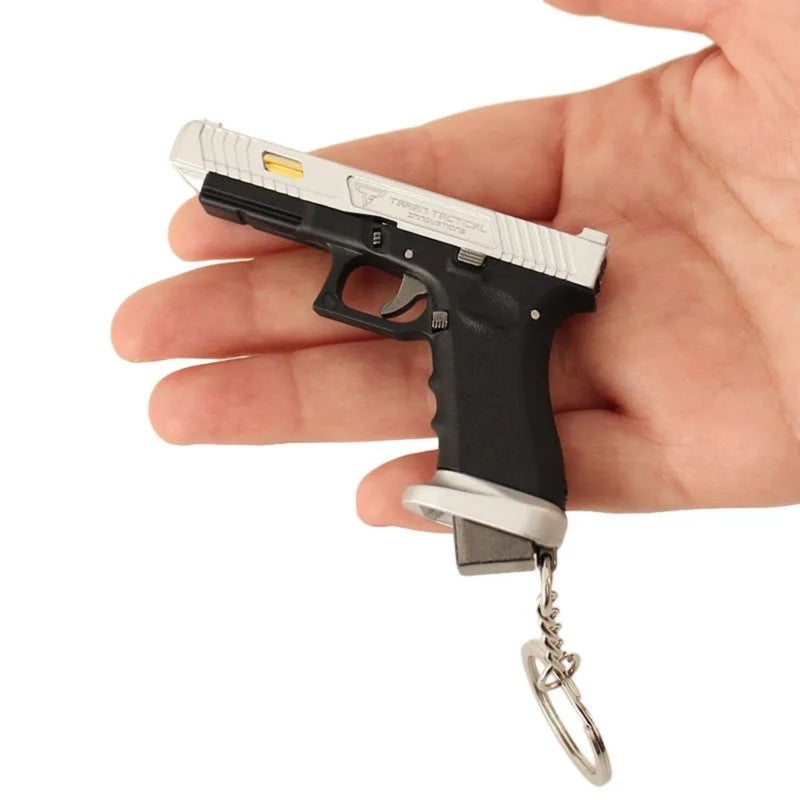 Removable semi-alloy nylon TTI G34 Combat Master Glock  figurine, boys' metal model - Image 1