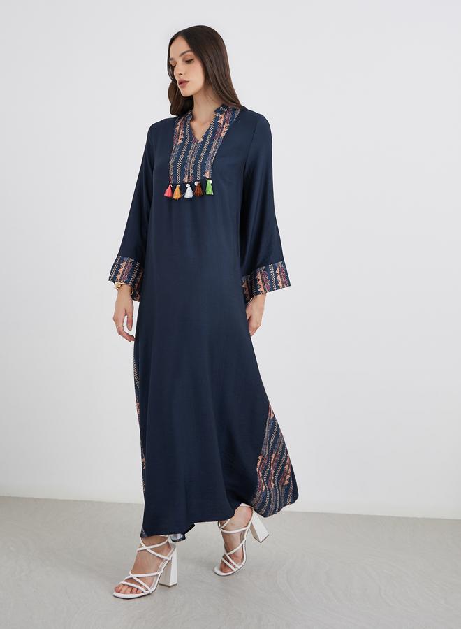 Styli Embroidered Jalabiya with Tassel Trim - Image 2