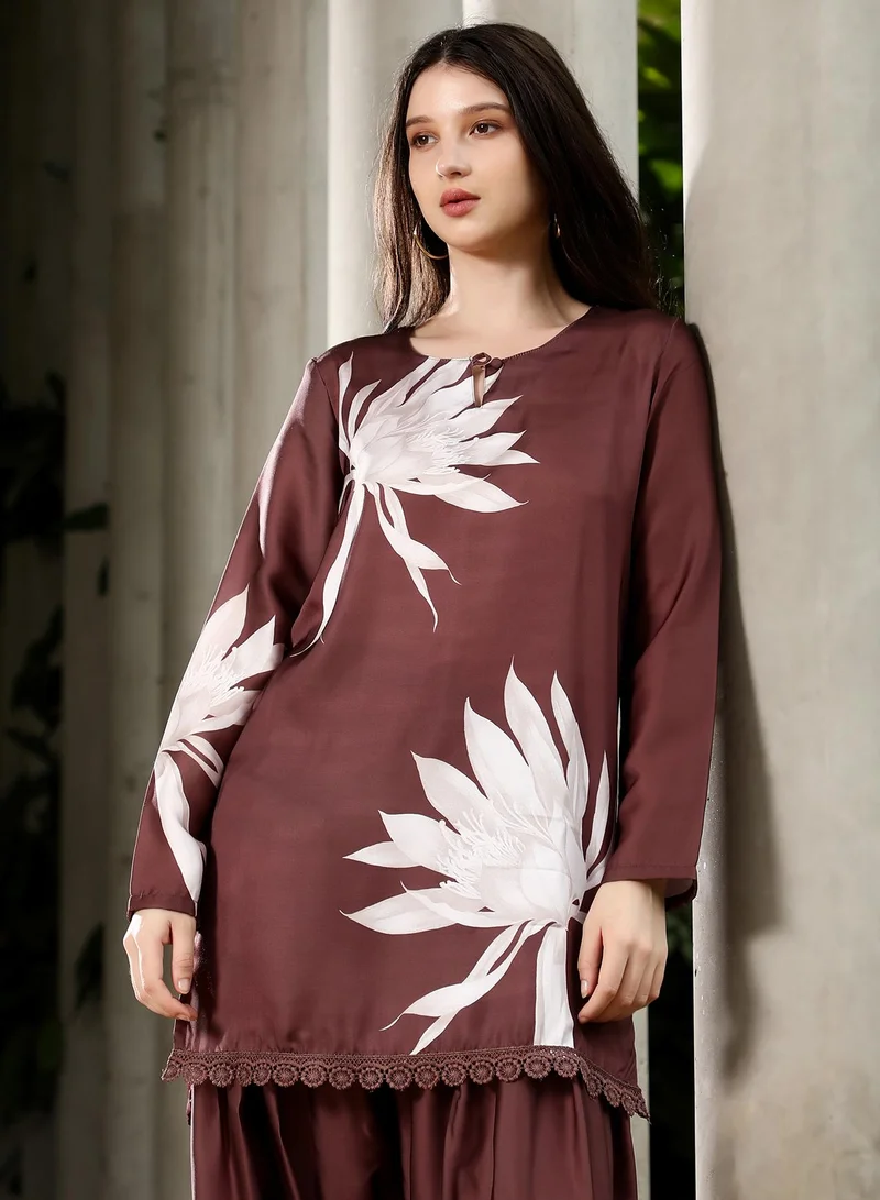 QISSA Qissa Women's Chocolate Brown Wildflower-Block Imprint Kurta Set For Ethnic Wear | Keyhole Neck, Long Regular Sleeves | Floral Print Plain Fabric | 2 Piece Kurta Set Designed For Casual & Daily Wear