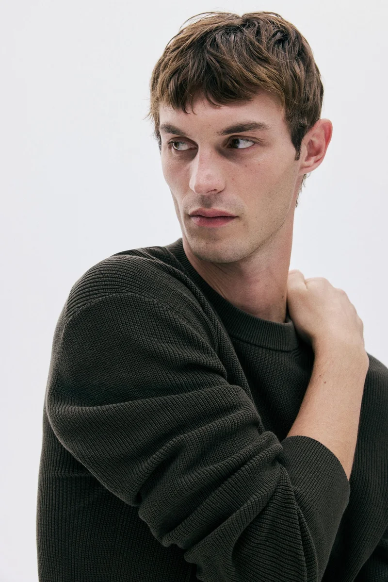 H&M  Regular Fit Rib-knit jumper for Men | Best Price UAE