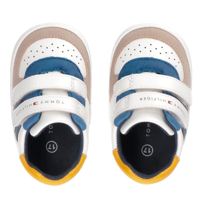 تومي هيلفيغر حذاء رياضي للأطفال برباط لاصق - Image 4