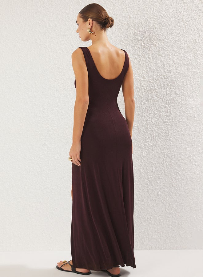 trendyol Premium Brown Degaje Neckline Zero Sleeve Lined Maxi Knitted Dress - Image 4