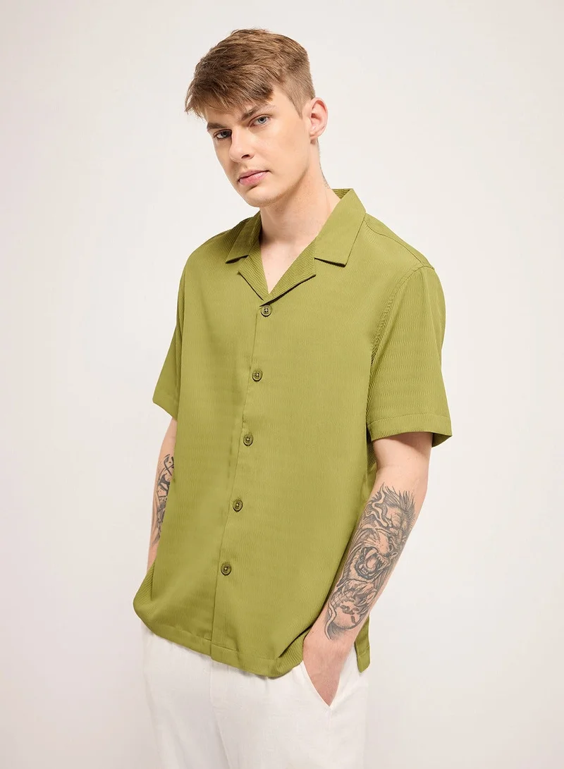 The Bear House  Shirt for Men | Slim Fit, Short Sleeve, Casual or Formal Button-Down | Soft, Breathable Fabric for Work, Everyday, & All-Season Wear in Stylish for Men | Best Price UAE