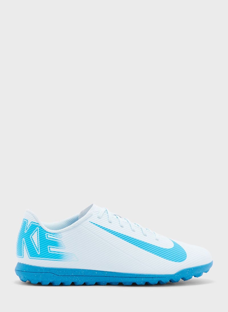 Nike Vapor 16 Club TF Football Boots - Image 1